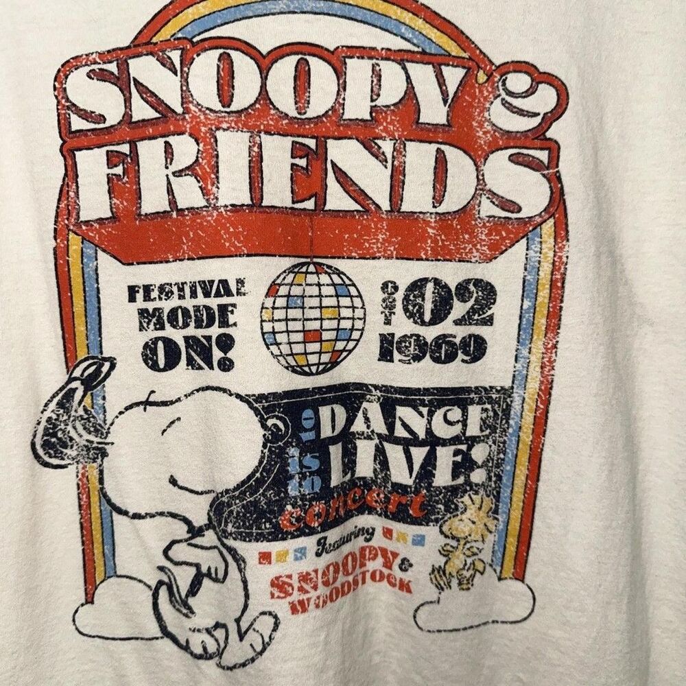 Peanuts Women's Tan T-shirt